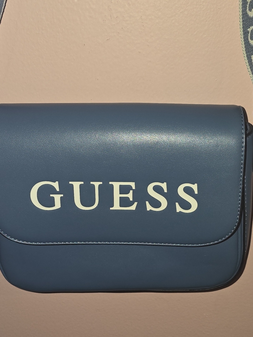 GUESS Blue Crossbody Shoulder Bag Logo Strap Magnetic Closure Designer